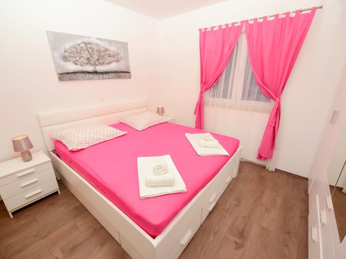 Holiday Home Lara By Interhome Omiš Εξωτερικό φωτογραφία